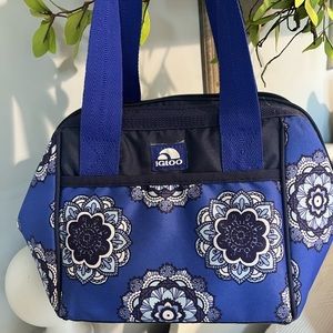 Igloo Lunch Bag Blue Floral Insulated Tote